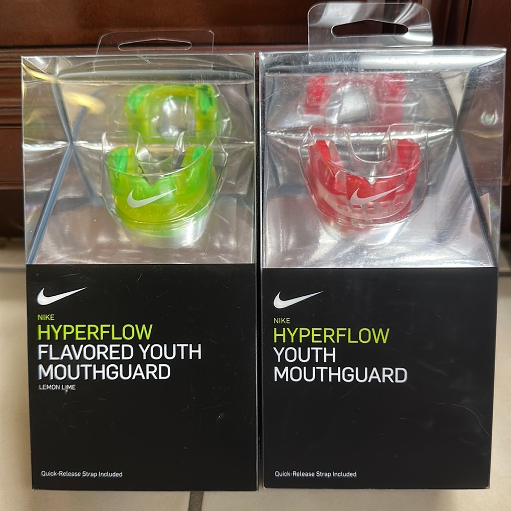 NEW Nike Hyperflow Youth Mouthguard